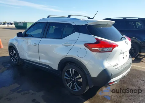 2020 Nissan Kicks Sr Xtronic Cvt z USA, uszkodzony, nr VIN 3N1CP5DV8LL515012